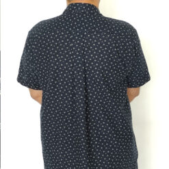 پیراهن مردانه لینن سرمه ای برگ سفید